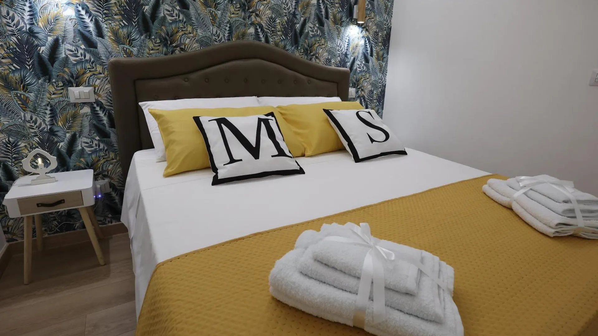 Maison Sara Bari Apartment
